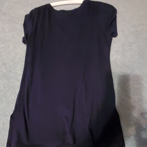 New!!! Top - Picture 2 of 2